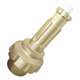 El martillo de DTH que escaria el carburo de tungsteno de los pedazos inserta la broca del abrelatas del agujero del pozo de petróleo