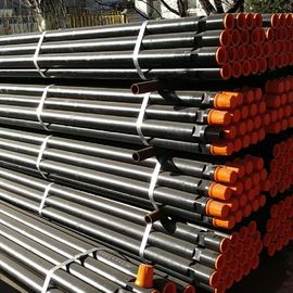 Taladro roscado 89m m estándar Rod del diámetro del API para el petróleo y gas con la junta de la herramienta NC38