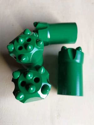 La broca de botón de la precisión afiló de largo/roca de los pedazos de roca de la falda corta para el taladro Rod del grado de 7 /11 /12