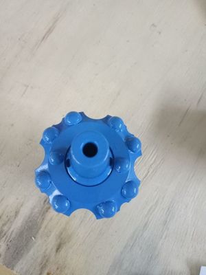 Forma cónica 11 grados que escarian el diámetro 64m m de la broca y el diámetro 22m m del adaptador experimental