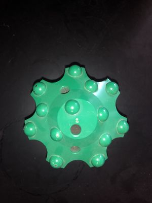 la bóveda del taladro de 102m m/de 127m m mordió para los botones esféricos/balísticos de escariado de T38