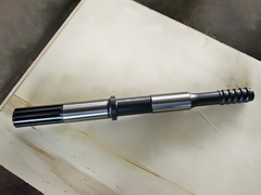 Herramientas de perforación con adaptador de vástago para minería subterránea